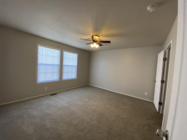 2012 CREST Mobile Home