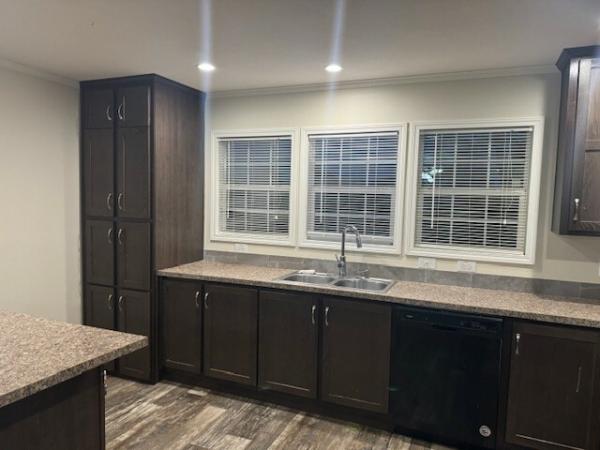 2019 Chapion RA1680274 Mobile Home