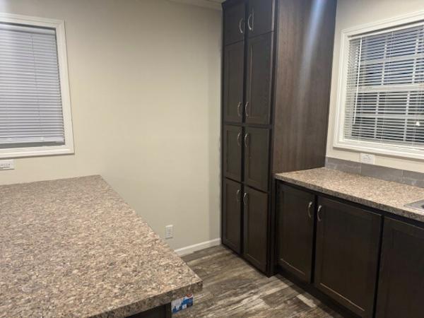 2019 Chapion RA1680274 Mobile Home