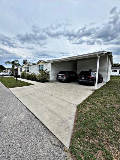 Photo 2 of 11 of home located at 501 Ridgeway Blvd Davenport, FL 33897
