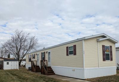 Mobile Home at 334 Pierce Ct Davison, MI 48423