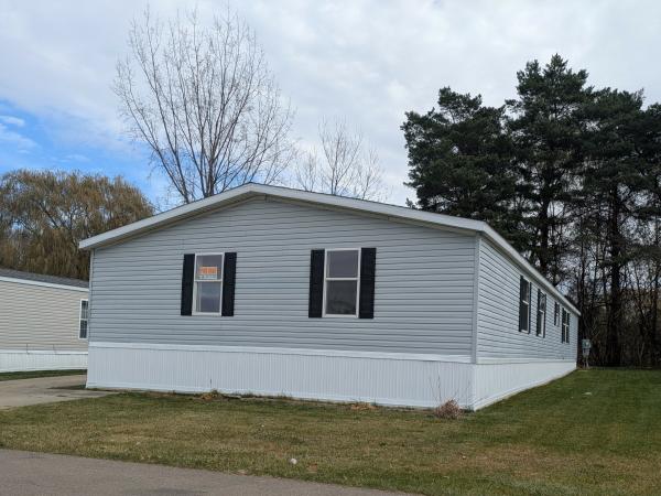 1999 Redman n/a Mobile Home