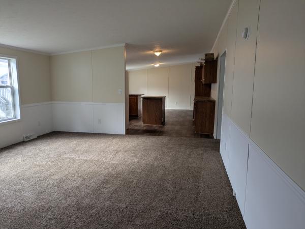 1999 Redman n/a Mobile Home