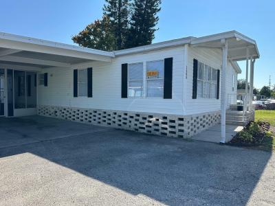 Photo 2 of 38 of home located at 1509 Sabal Oak Lane Orlando, FL 32828