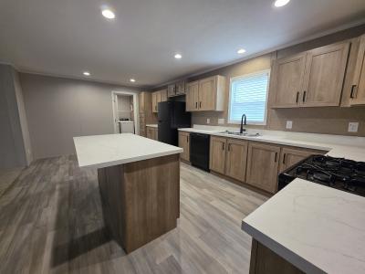 Photo 5 of 10 of home located at 213 Evergreen Road Flint, MI 48506