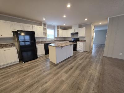 Photo 4 of 10 of home located at 790 Shaficia Drive Flint, MI 48506