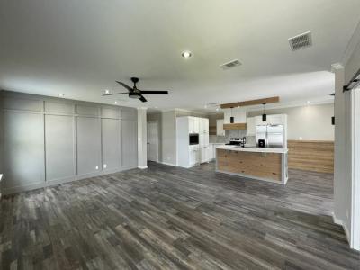 Photo 3 of 20 of home located at 10912 Tall Oak Circle Riverview, FL 33569