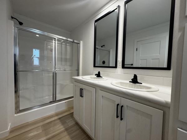 2025 champion 1664 Mobile Home