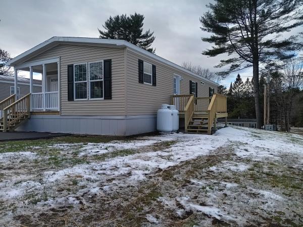 2025 Skyline 31-F472-CTJ Mobile Home