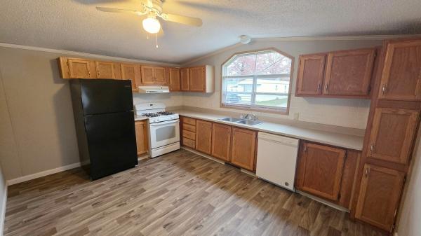 1996 American Homestar Corp Mobile Home For Sale