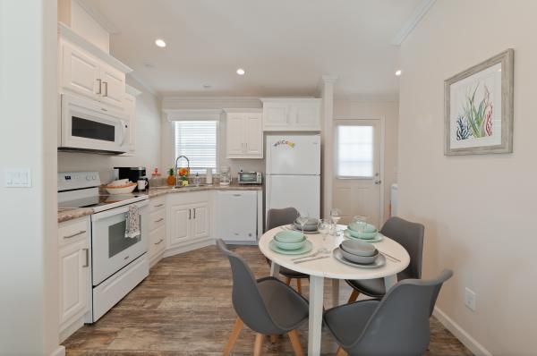 2020 SKYLINE 3624 Mobile Home