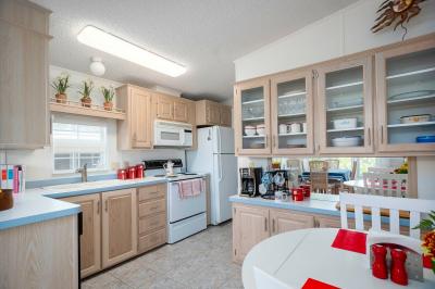 Photo 3 of 25 of home located at 5100 60th Street East Aa-03 Bradenton, FL 34203