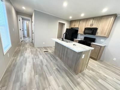 Photo 3 of 15 of home located at 52962 N Yorktown Court #168 Chesterfield, MI 48051