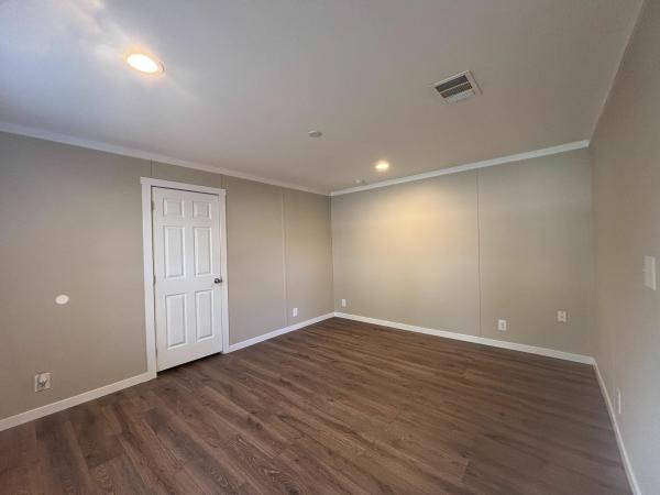 2023 Oak Creek - Lancaster  Home