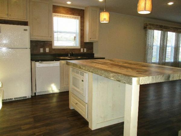 2017 Clayton Homes Inc Pulse Mobile Home