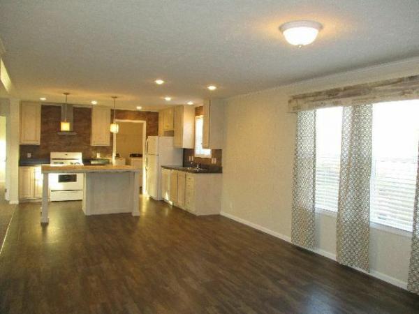 2017 Clayton Homes Inc Pulse Mobile Home