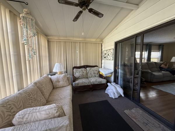 1987 Palm Harbor Mobile Home