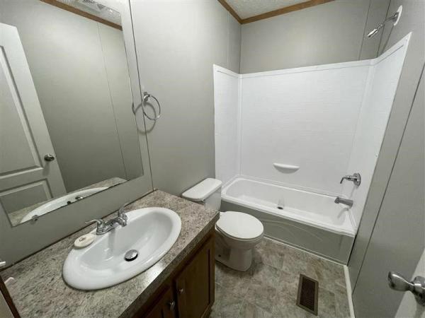 2017 Fleetwood Sandalwood XL Mobile Home