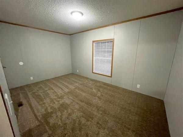 2017 Fleetwood Sandalwood XL Mobile Home