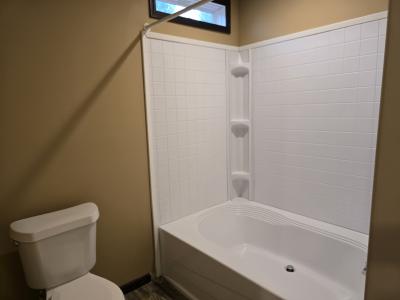 Photo 4 of 10 of home located at 39182 Wyoming Dr Romulus, MI 48174