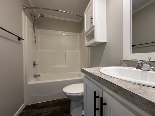 2020 Skyline FXE465 Mobile Home