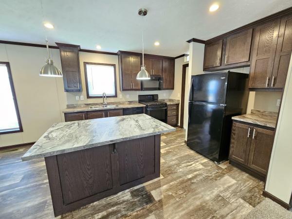 Photo 1 of 2 of home located at 46000 Geddes Road #522 Canton, MI 48188