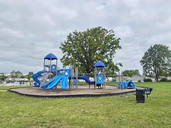 2023 Champion Cedar Cove  Home