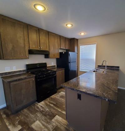 Mobile Home at 10 Swallow Ct Orion Township, MI 48359