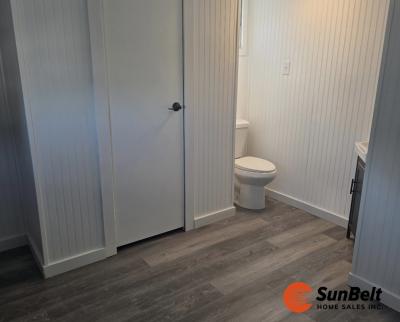 Photo 5 of 8 of home located at 1 Valencia Court Deland, FL 32721