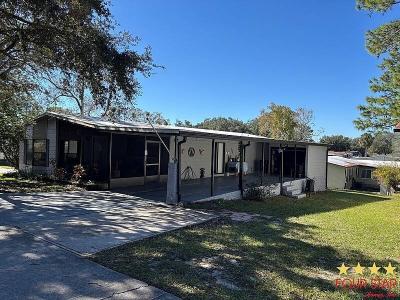 Mobile Home at 451 Greenhedge Dr Orange City, FL 32763