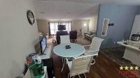 1995 OAKS  Home