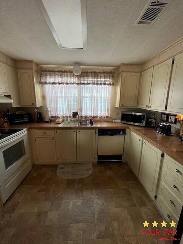 1984 BARRINGTON  Home