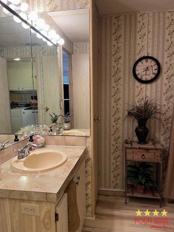 1984 BARRINGTON  Home