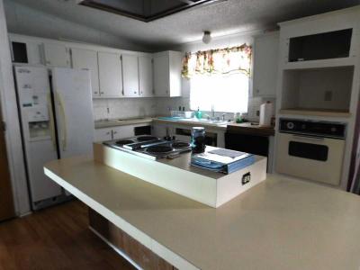 Photo 4 of 8 of home located at 1001 Starkey Road, #316 Largo, FL 33771