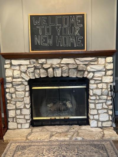 Photo 4 of 28 of home located at 26135 S Cherokee Flat Rock, MI 48134