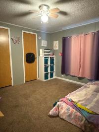 1990 Sterling Manufactured Home