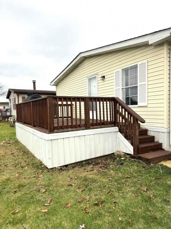 1990 Sterling Manufactured Home