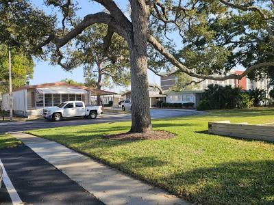 Photo 4 of 10 of home located at 10265 Ulmerton Rd., Lot 117 Largo, FL 33771