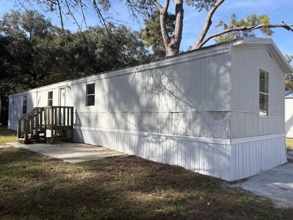 1988 Harbortown Manufactured Home