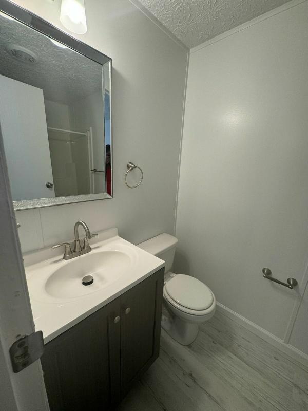 Photo 1 of 2 of home located at 1236 North Oaklane Road Lot 302 Springfield, IL 62707