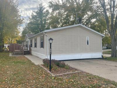 Mobile Home at 501 Sunrise Park Pella, IA 50219