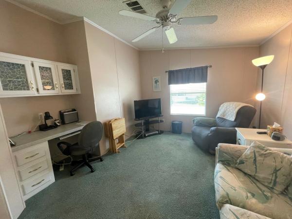 1998 Fleetwood Mobile Home