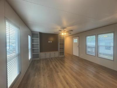 Photo 2 of 33 of home located at 210 Betty #Be210 Conroe, TX 77301