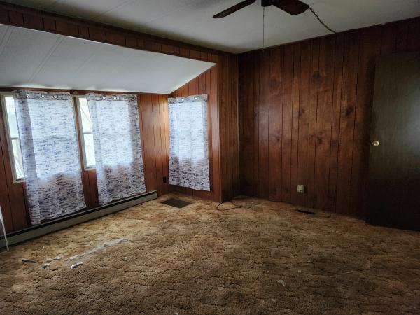 Photo 3 of 2 of home located at 131 Maple Lane Manteno, IL 60950