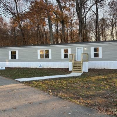 Mobile Home at 2319 Greensburg Rd Campbellsville, KY 42718
