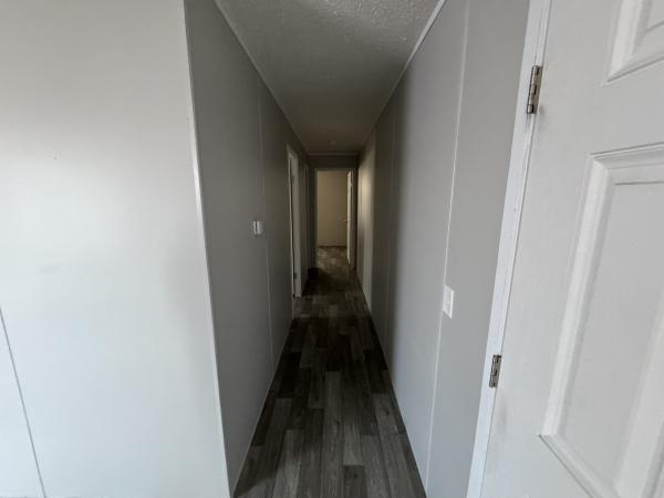 2022 RFN1680 902  Home