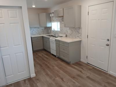 Photo 3 of 10 of home located at 10540 E. Apache Trail, #425 Apache Junction, AZ 85120