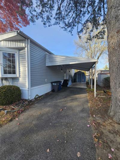 Photo 4 of 14 of home located at 340 S Reynolds Rd Lot 212 Toledo, OH 43615