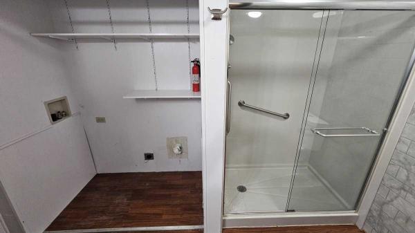 1988 Park Avenue Manufactured Home