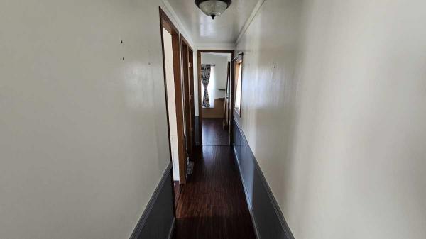 1988 Park Avenue Manufactured Home